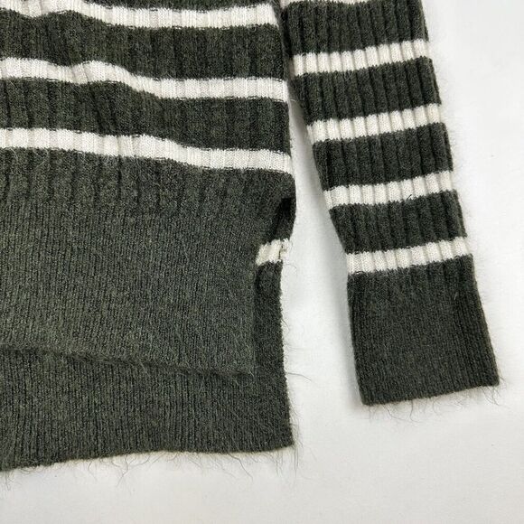 ABERCROMBIE & FITCH Green White Striped Knit Sweater Crew Neck Sz XXS L/S Soft! - Picture 3 of 5